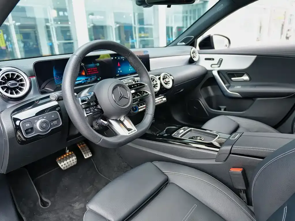 Mercedes-Benz A-Class AMG — фото 6