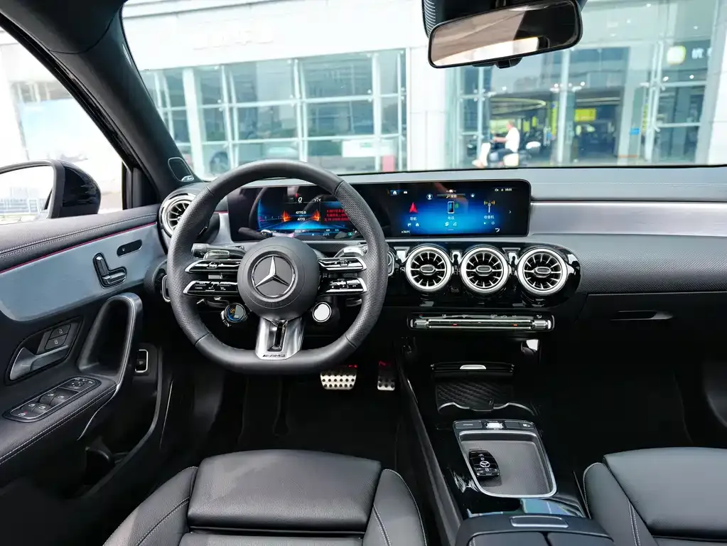 Mercedes-Benz A-Class AMG — фото 3