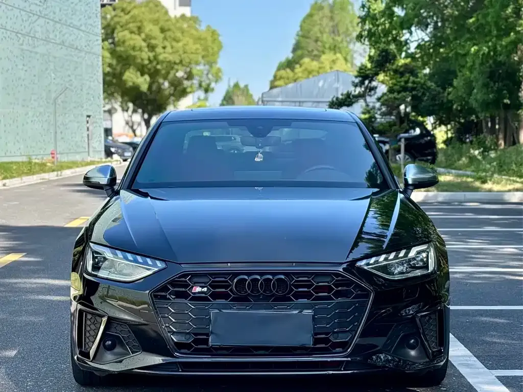 Audi S4 — фото 10