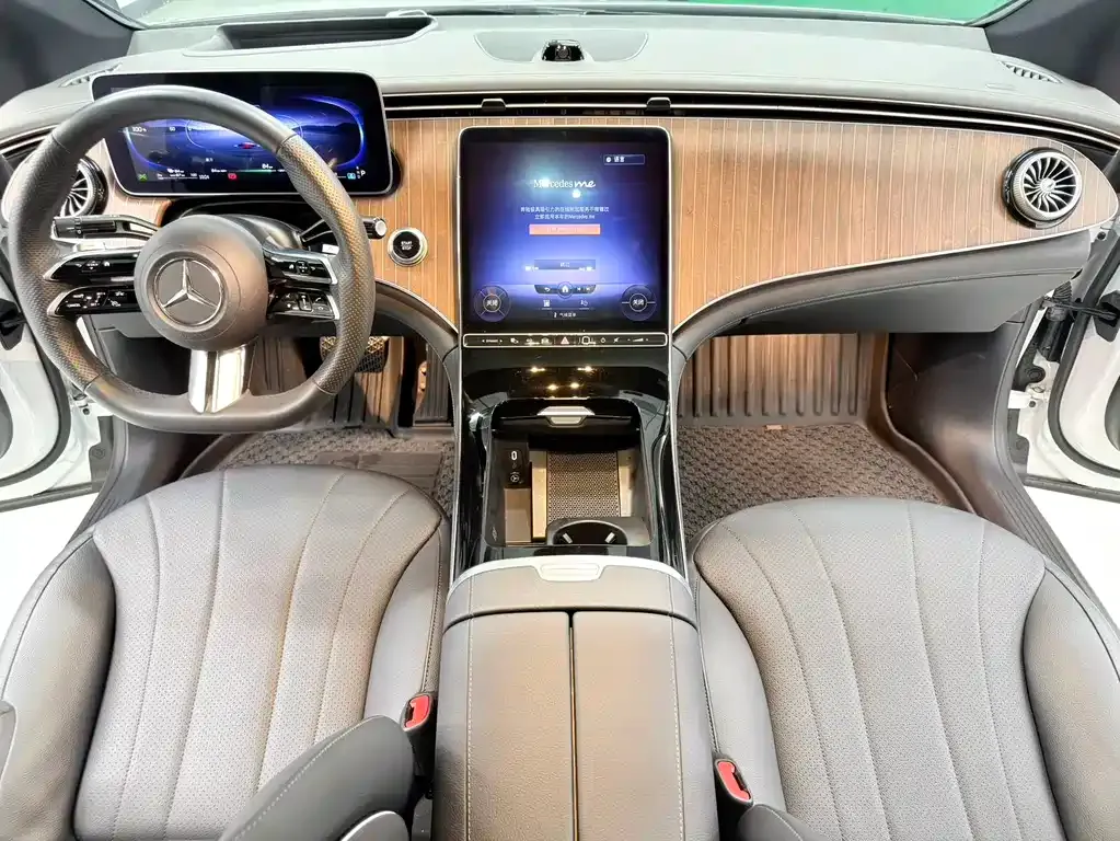 Mercedes-Benz EQE 2023 из CN, фото 8