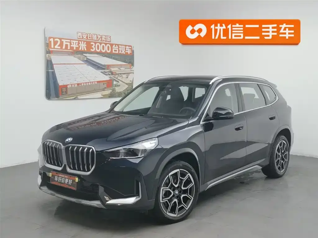 BMW X1 — фото 1