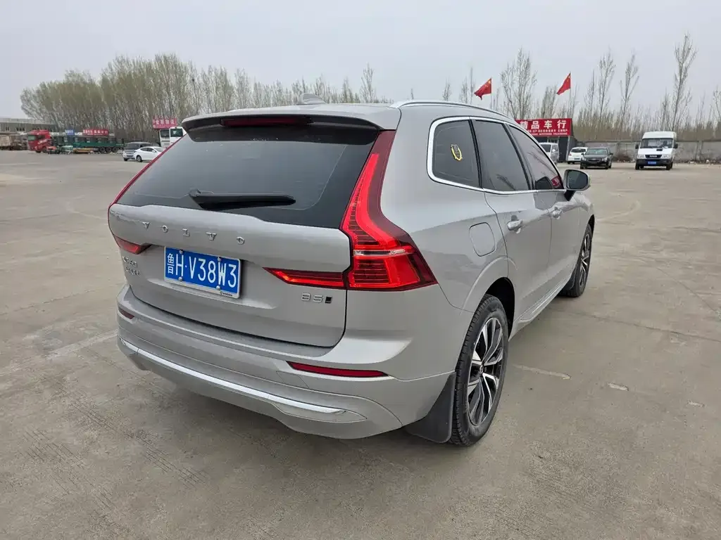 Volvo XC60 2022 из CN, фото 8