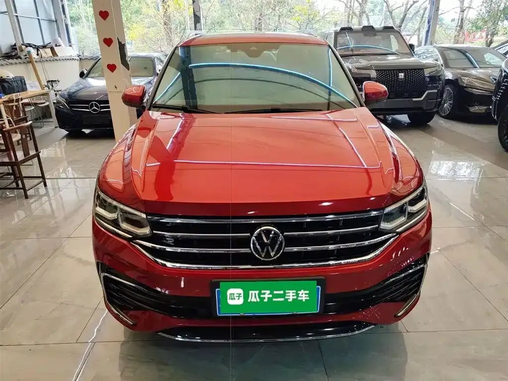 Volkswagen Tiguan L — фото 5