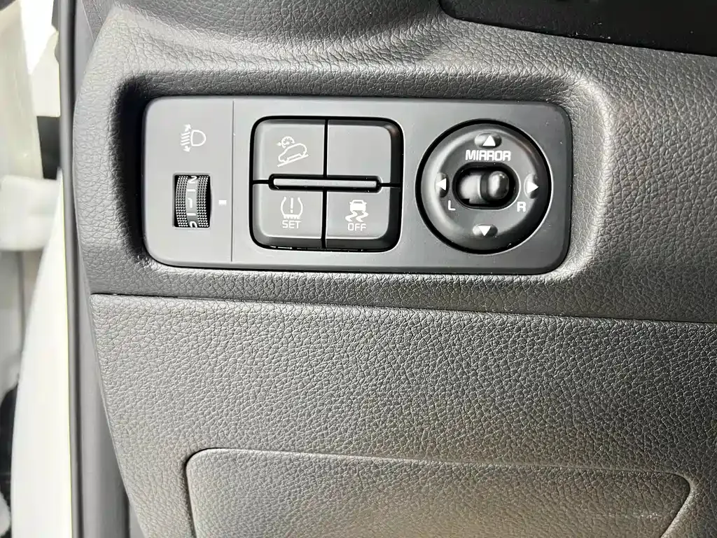 Kia KX1 — фото 9