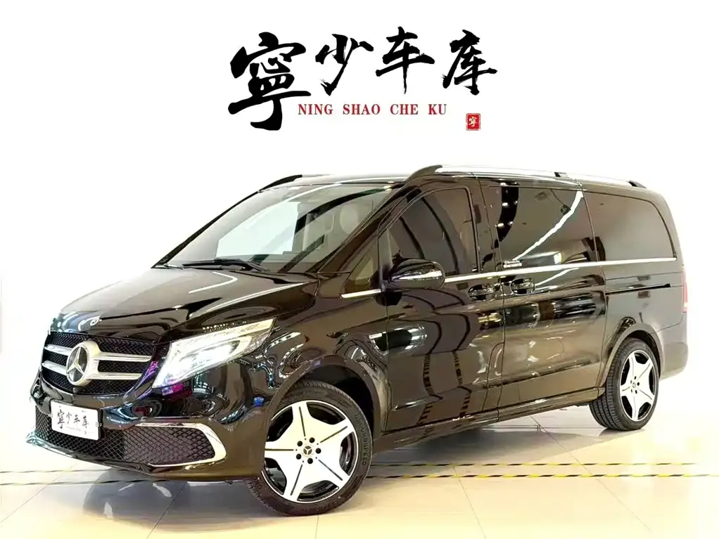 Mercedes-Benz V-Class — фото 1
