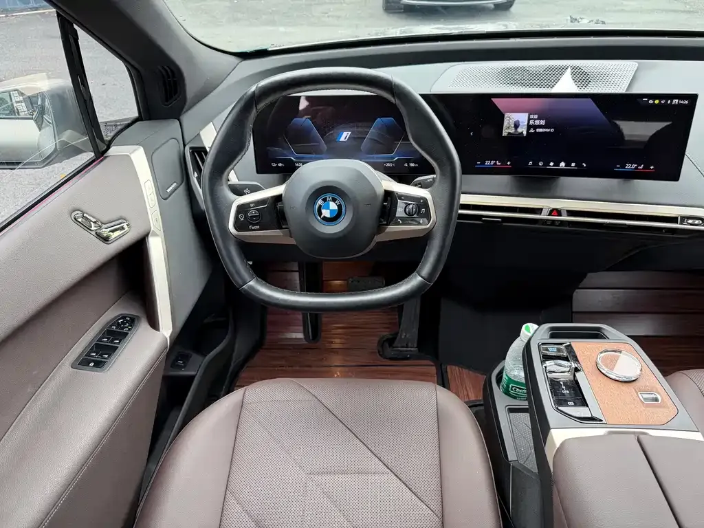 BMW iX 2023 из CN, фото 4
