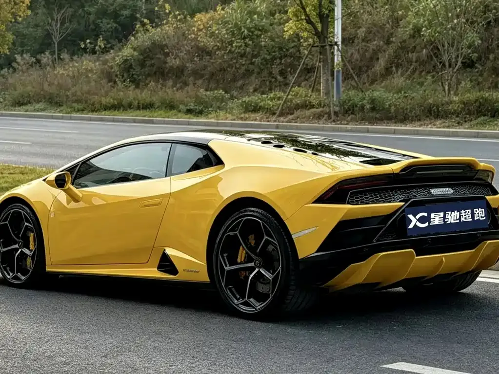 Lamborghini Huracan 2021 из CN, фото 3