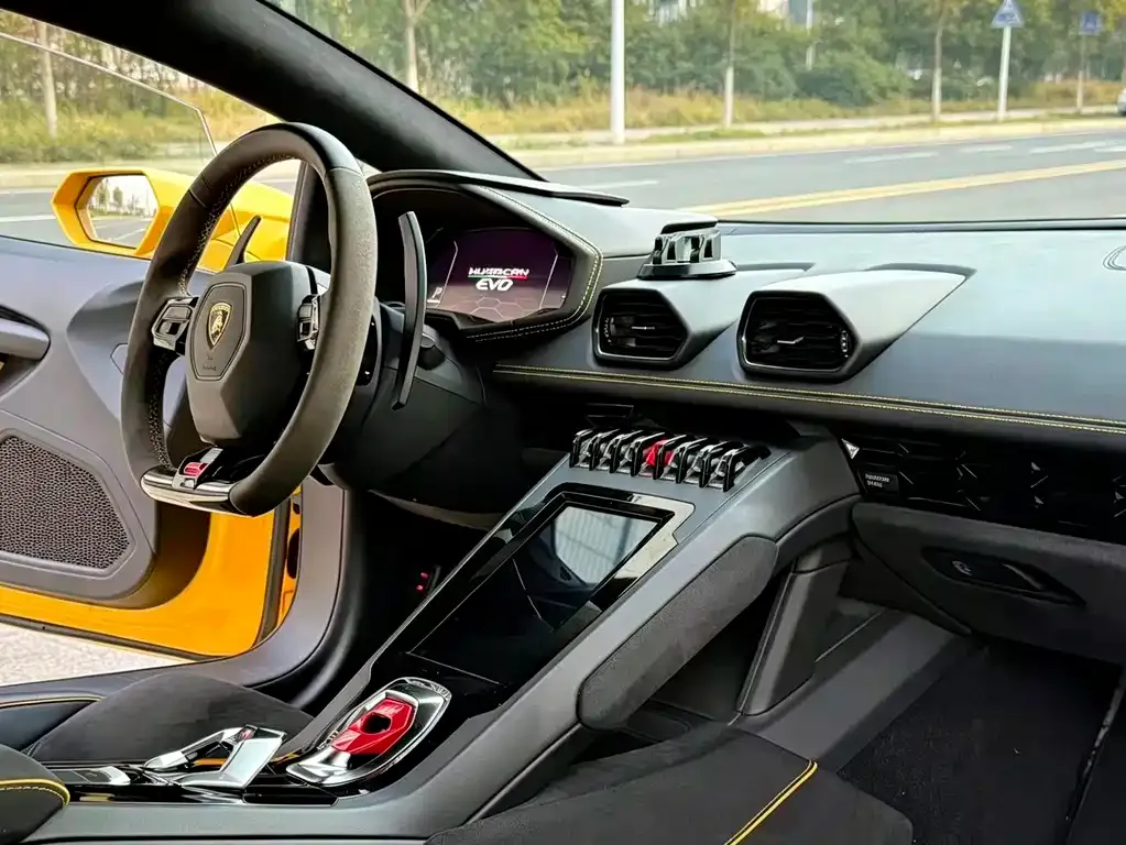 Lamborghini Huracan 2021 из CN, фото 6