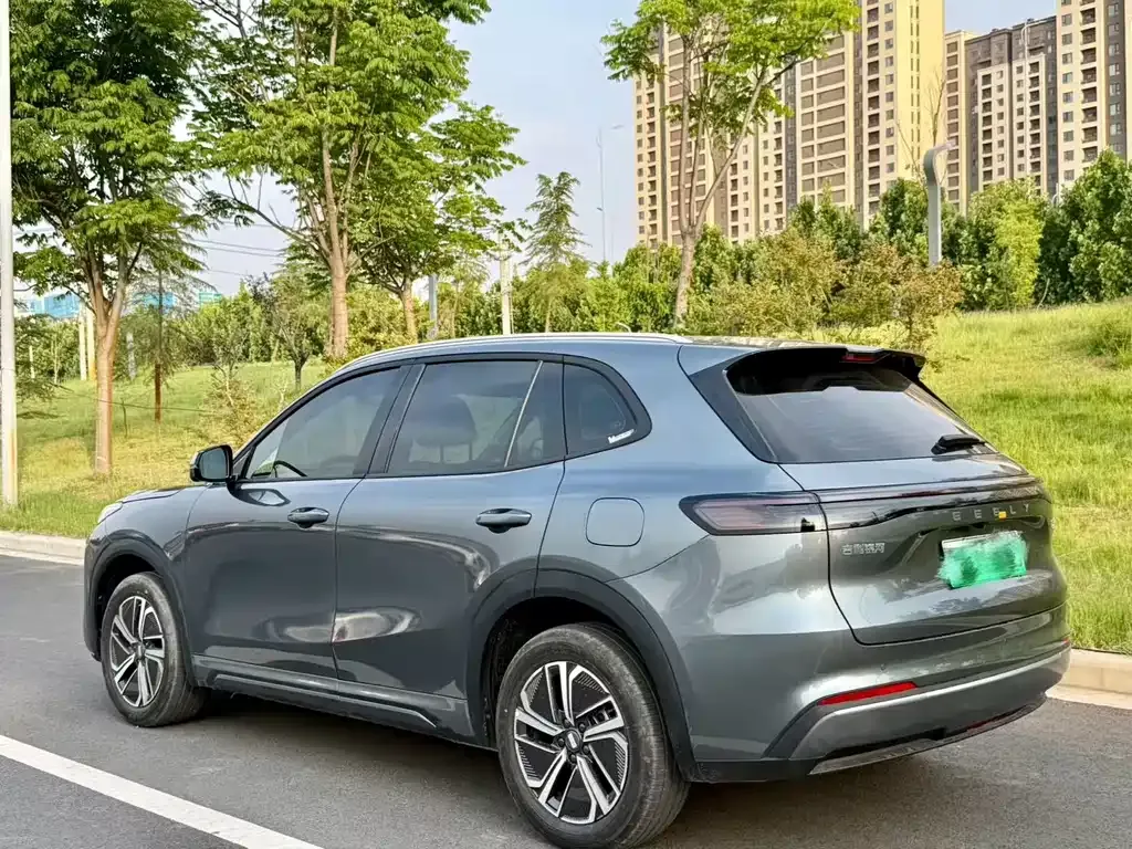 Geely Galaxy Xingjian 7 — фото 9