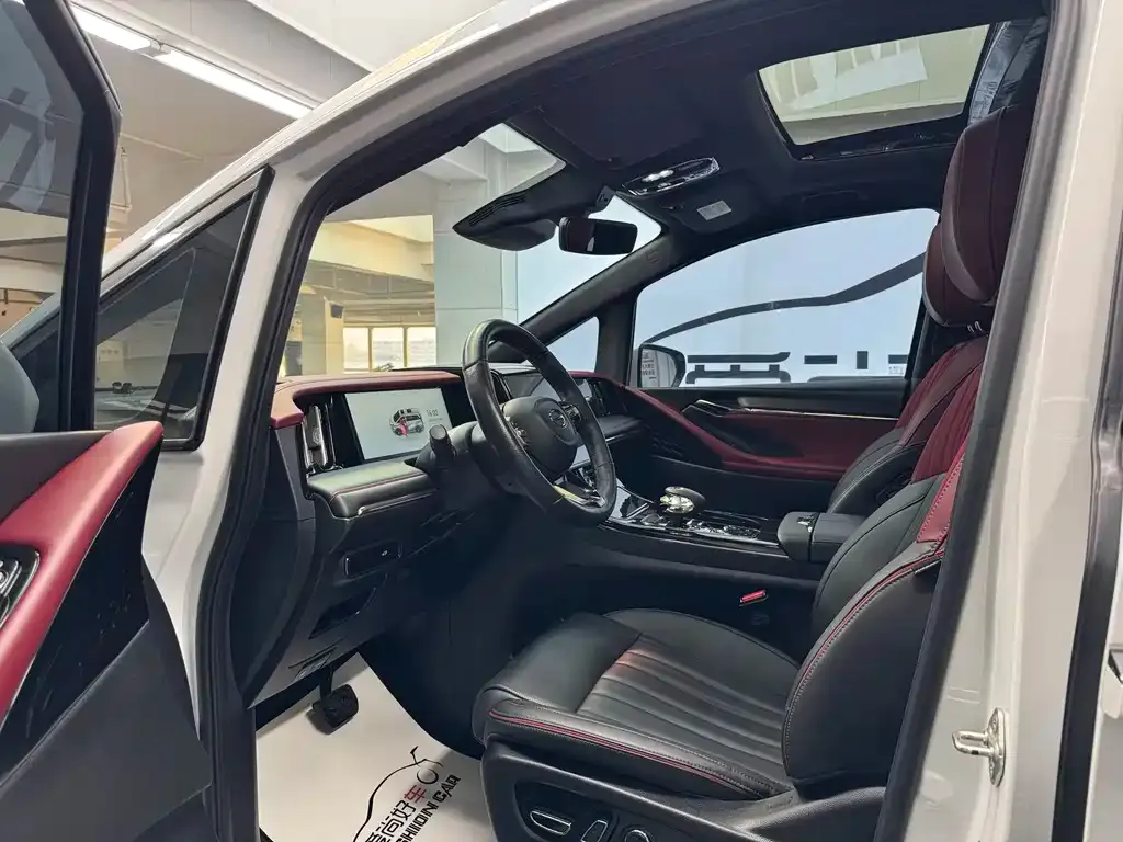 GAC Motor Trumpchi M8 — фото 8