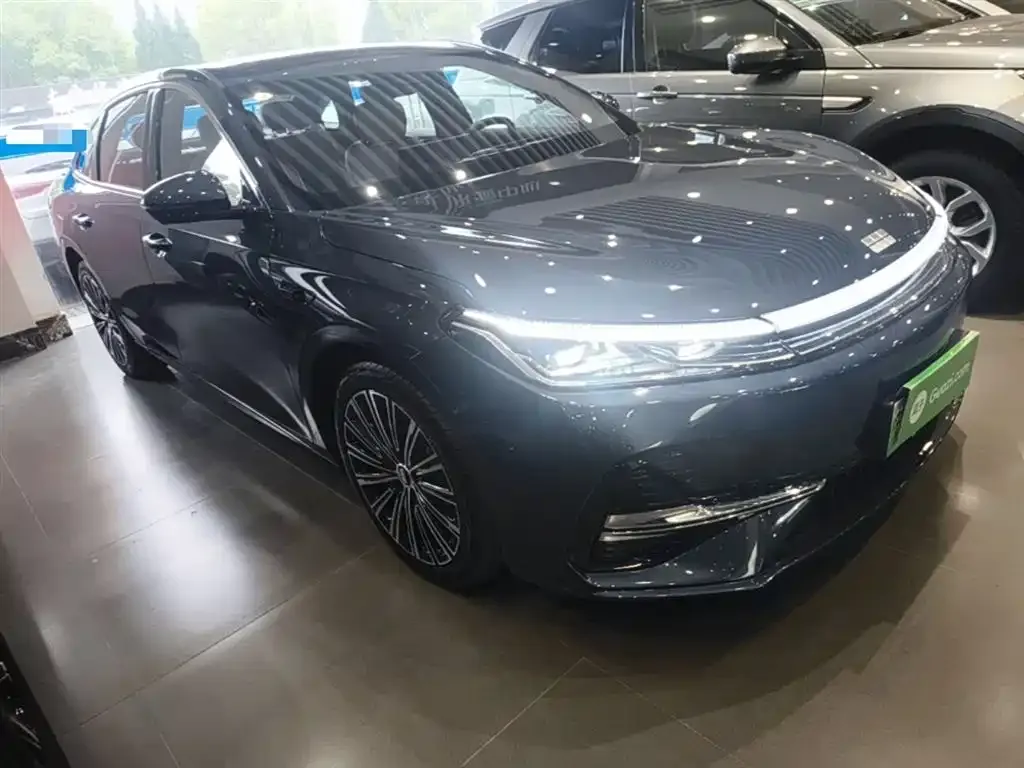 Geely Galaxy A7 — фото 10