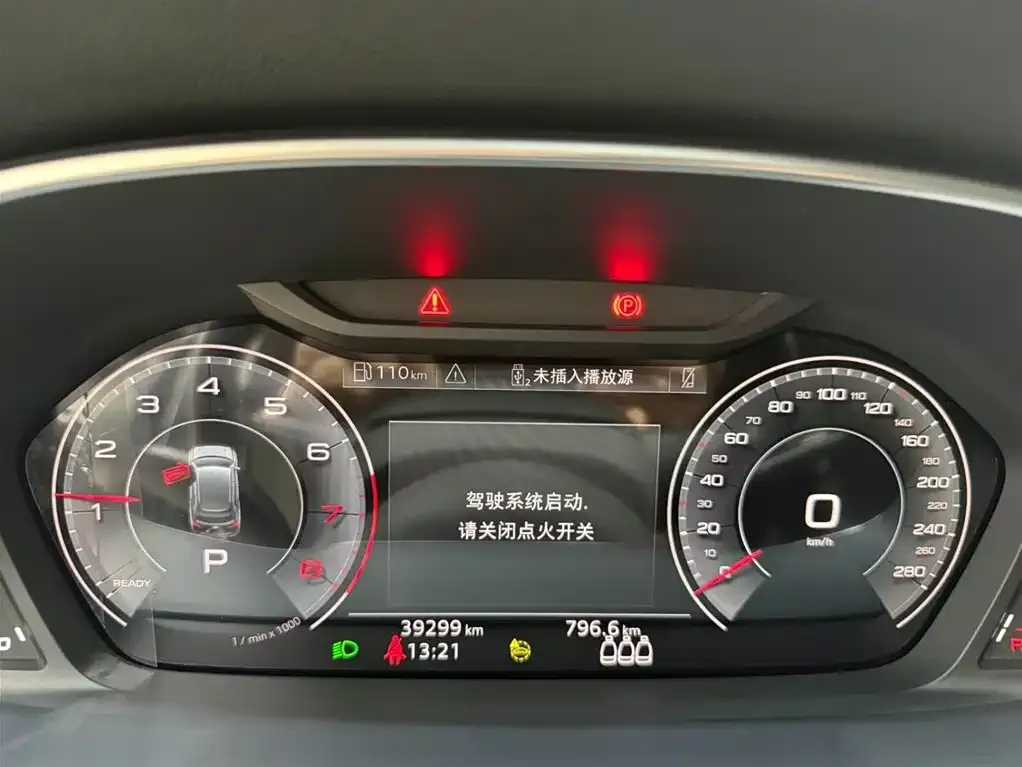 Audi Q3 2022 из CN, фото 2