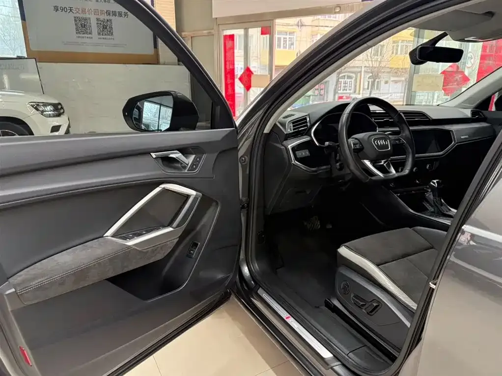 Audi Q3 2022 из CN, фото 9