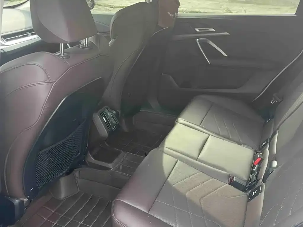 BMW X1 2024 из CN, фото 3