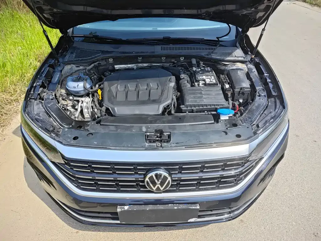 Volkswagen Passat — фото 7