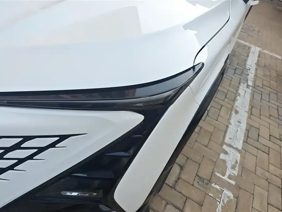 Changan UNI-T 2023 из CN, фото 2