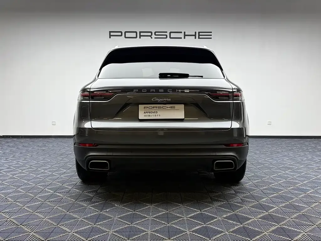 Porsche Cayenne — фото 4