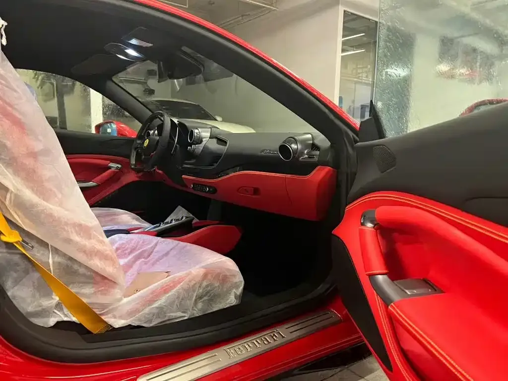 Ferrari F8 — фото 2