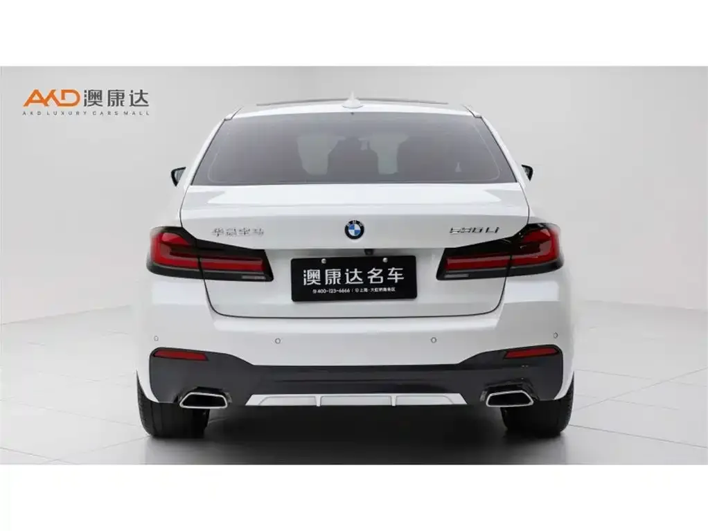 BMW 5 Series — фото 10