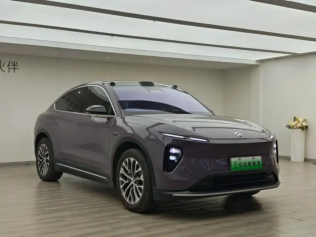NIO EC6 — фото 7
