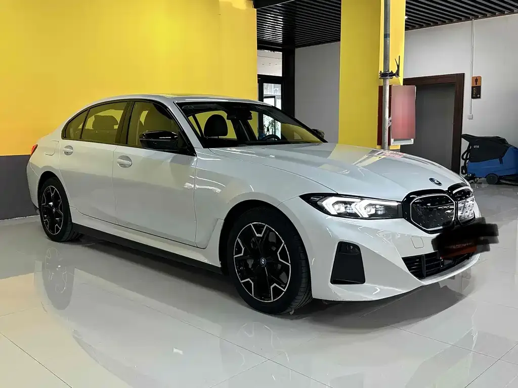 BMW i3 — фото 7