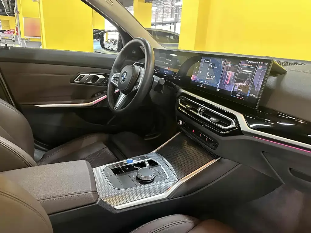 BMW i3 — фото 5