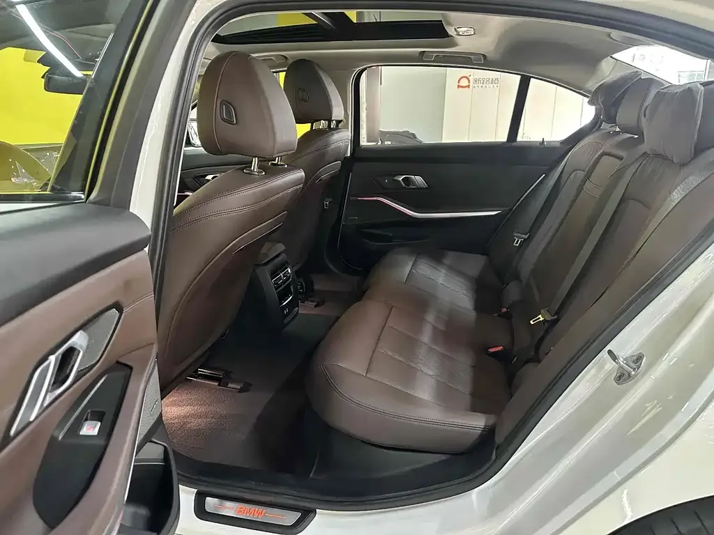 BMW i3 — фото 3