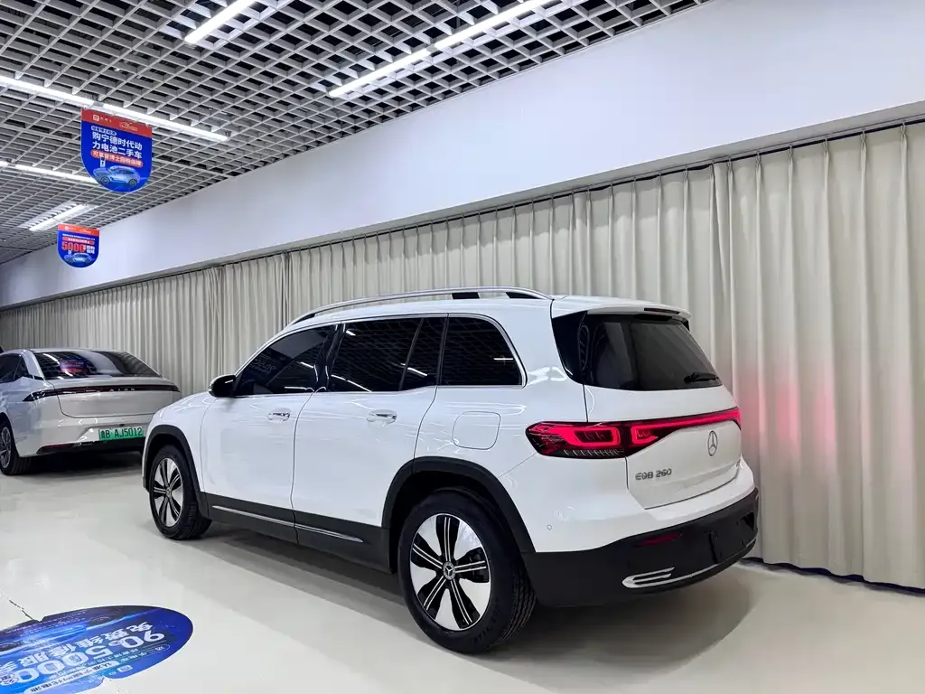 Mercedes-Benz EQB 2022 из CN, фото 7