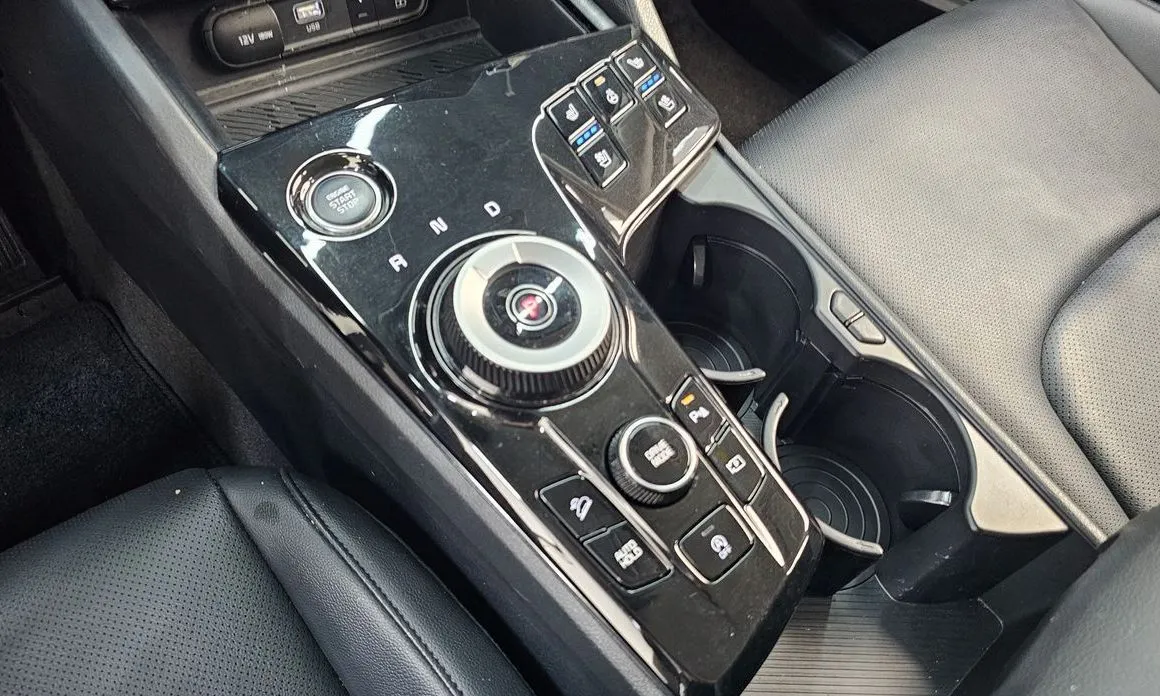 Kia Sportage — фото 8