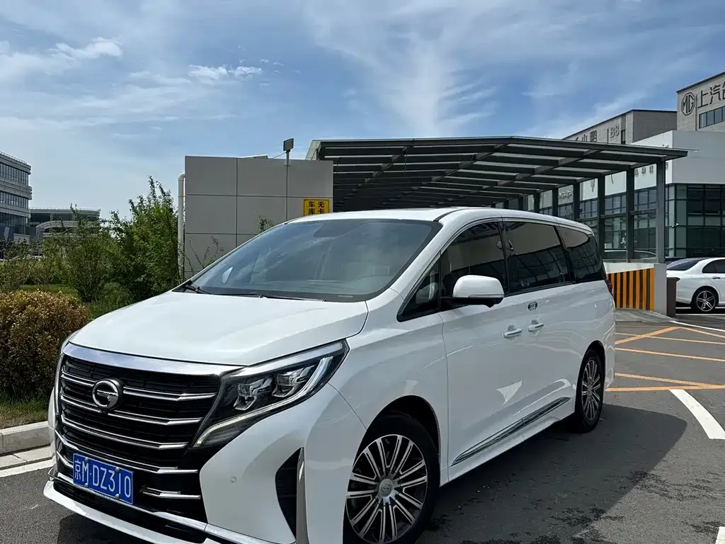 GAC Motor Trumpchi M8 — фото 1