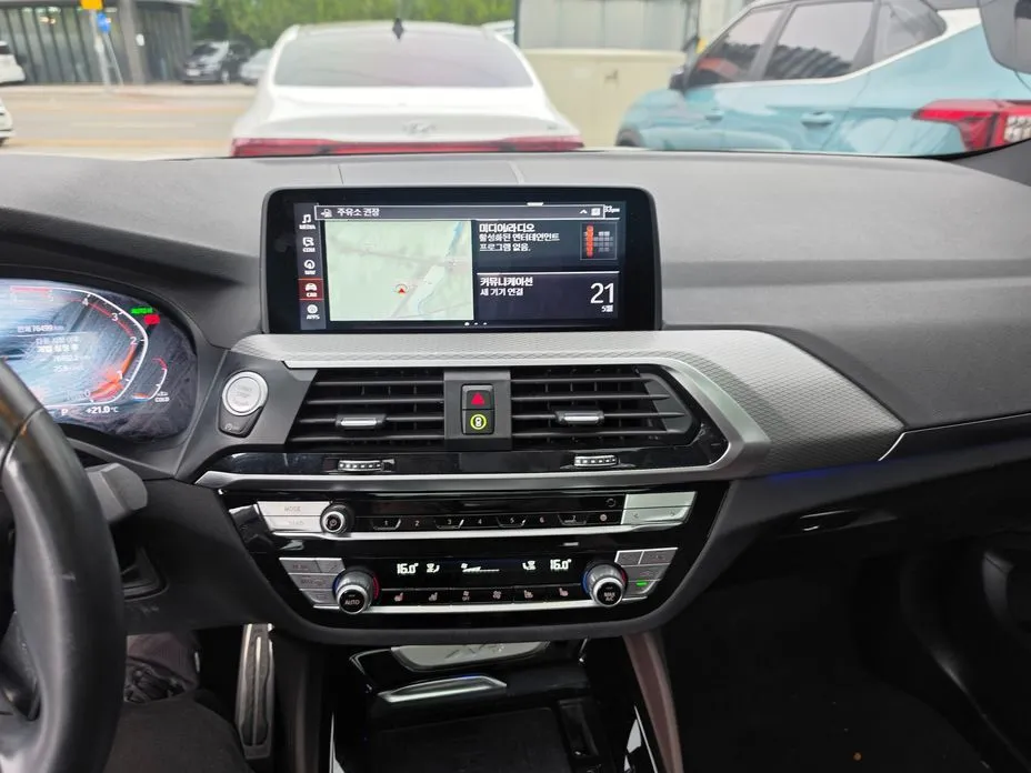 BMW X4 2021 из KR, фото 2