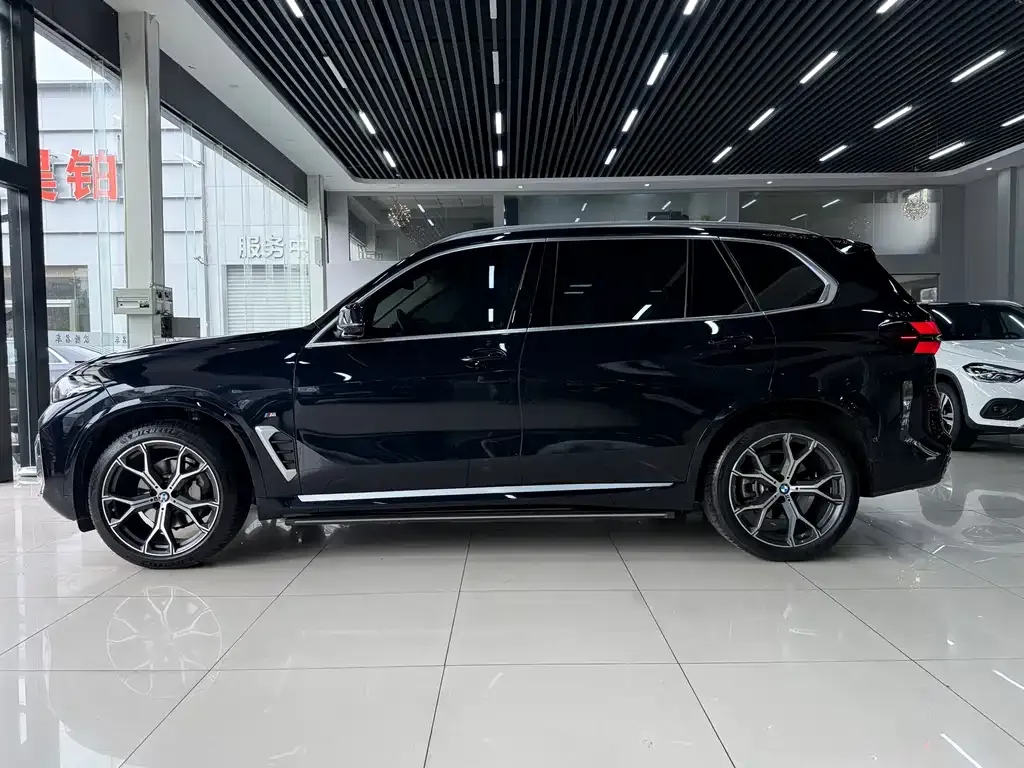 BMW X5 — фото 2