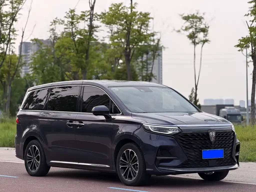 Roewe iMAX8 — фото 3