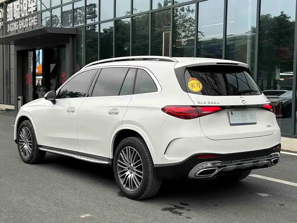 Mercedes-Benz GLC — фото 9