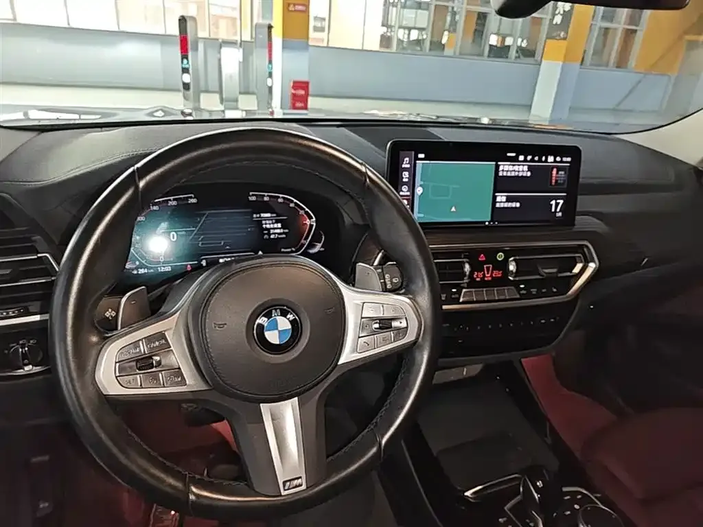 BMW X3 — фото 10