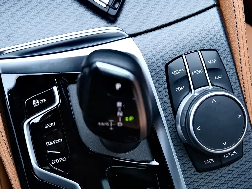BMW 5 Series (Import) — фото 6