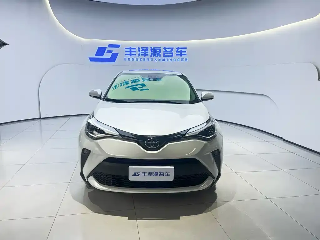 Toyota C-HR 2024 из CN, фото 9