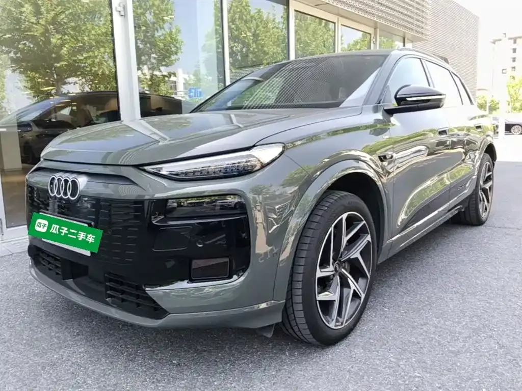 Audi Q6L e-tron — фото 10