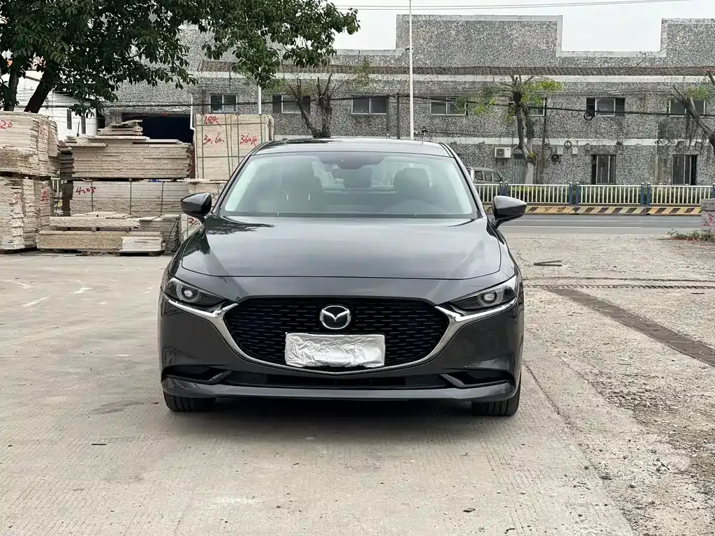 Mazda 3 Axela — фото 9