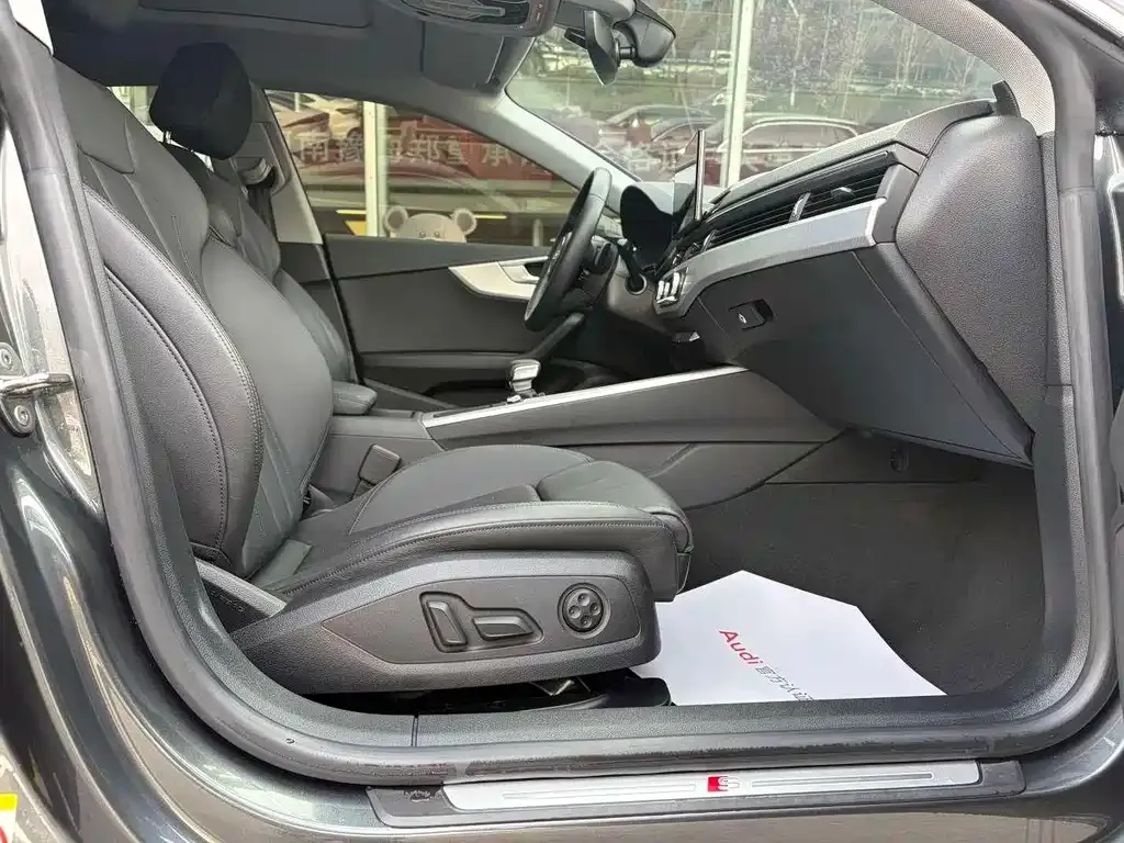 Audi A5 (Import) — фото 3
