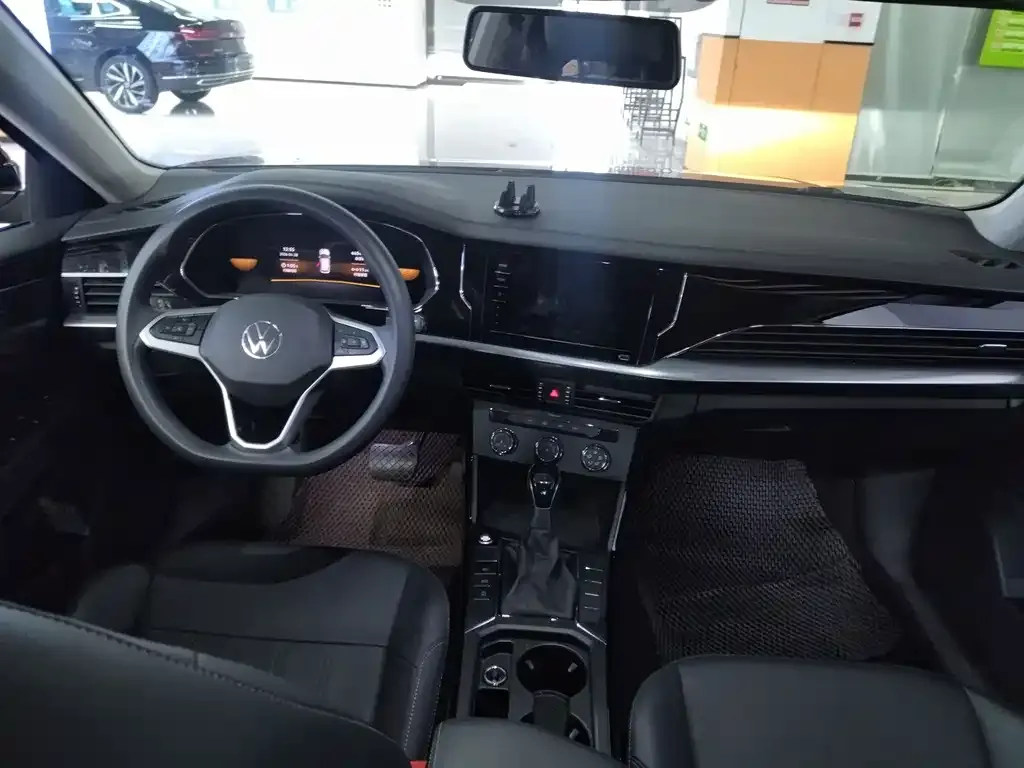 Volkswagen Passat — фото 8