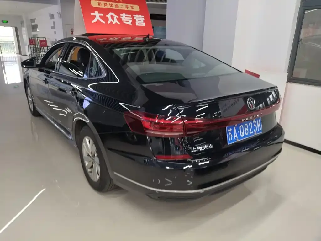Volkswagen Passat — фото 5