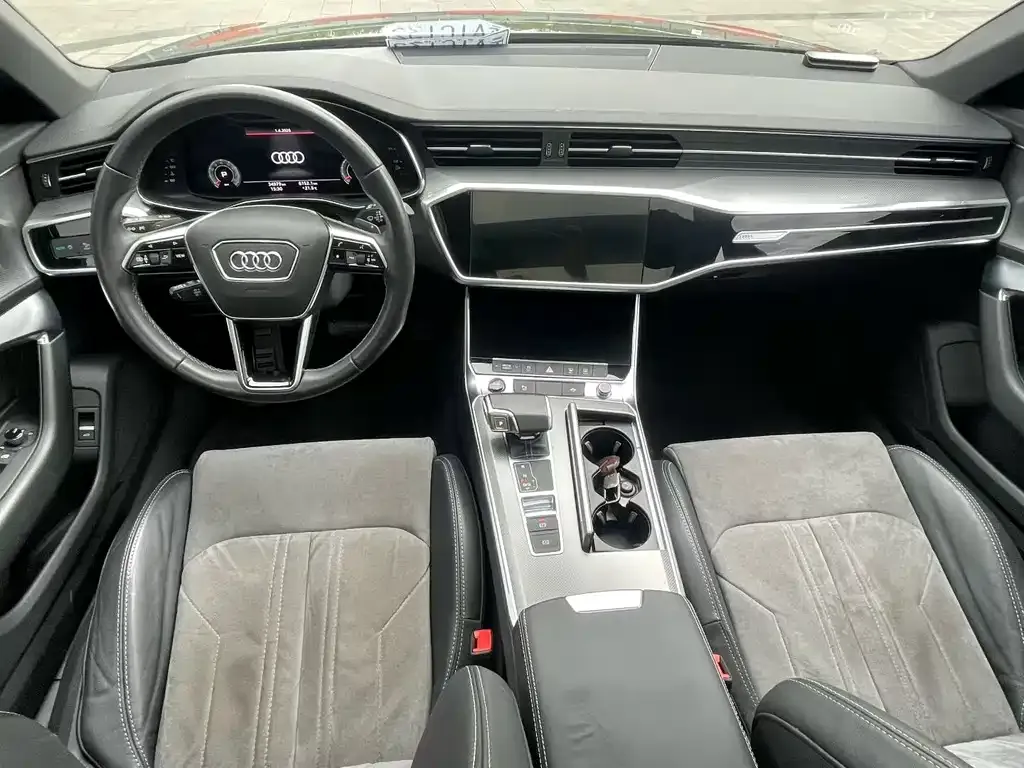 Audi A6L — фото 6