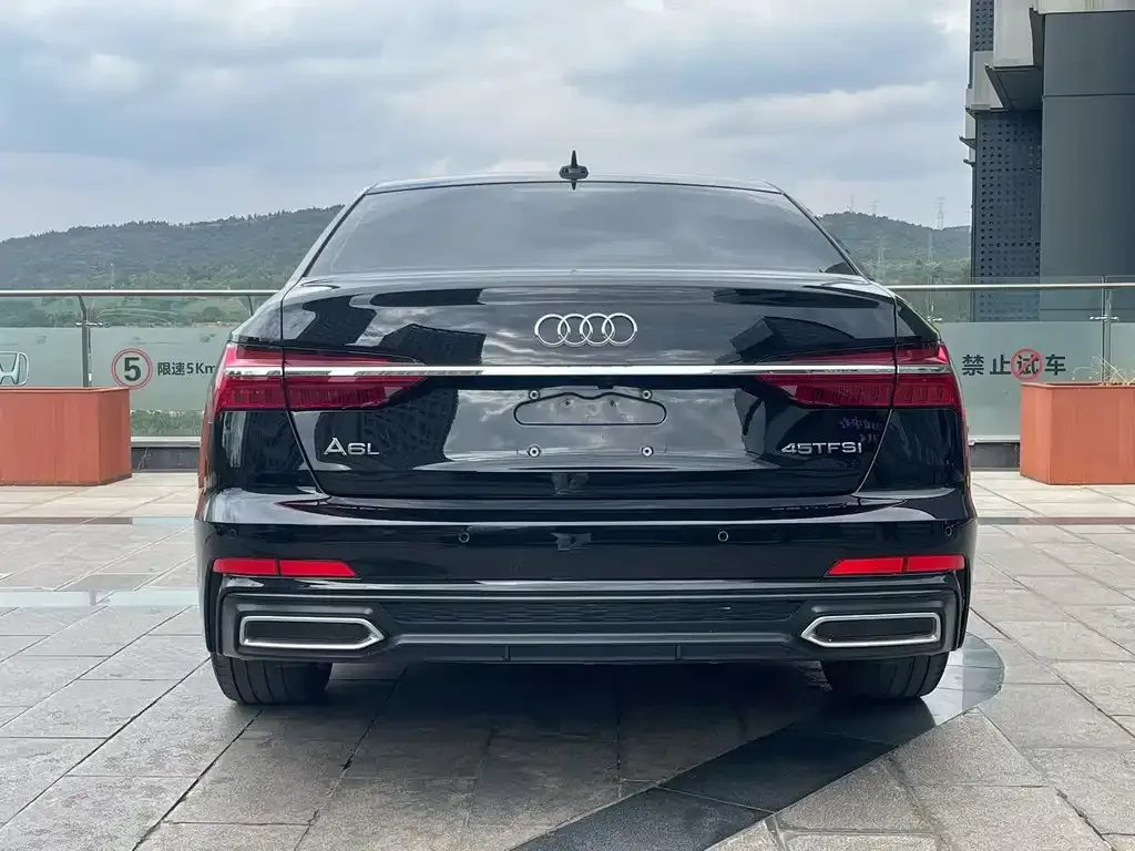 Audi A6L — фото 3