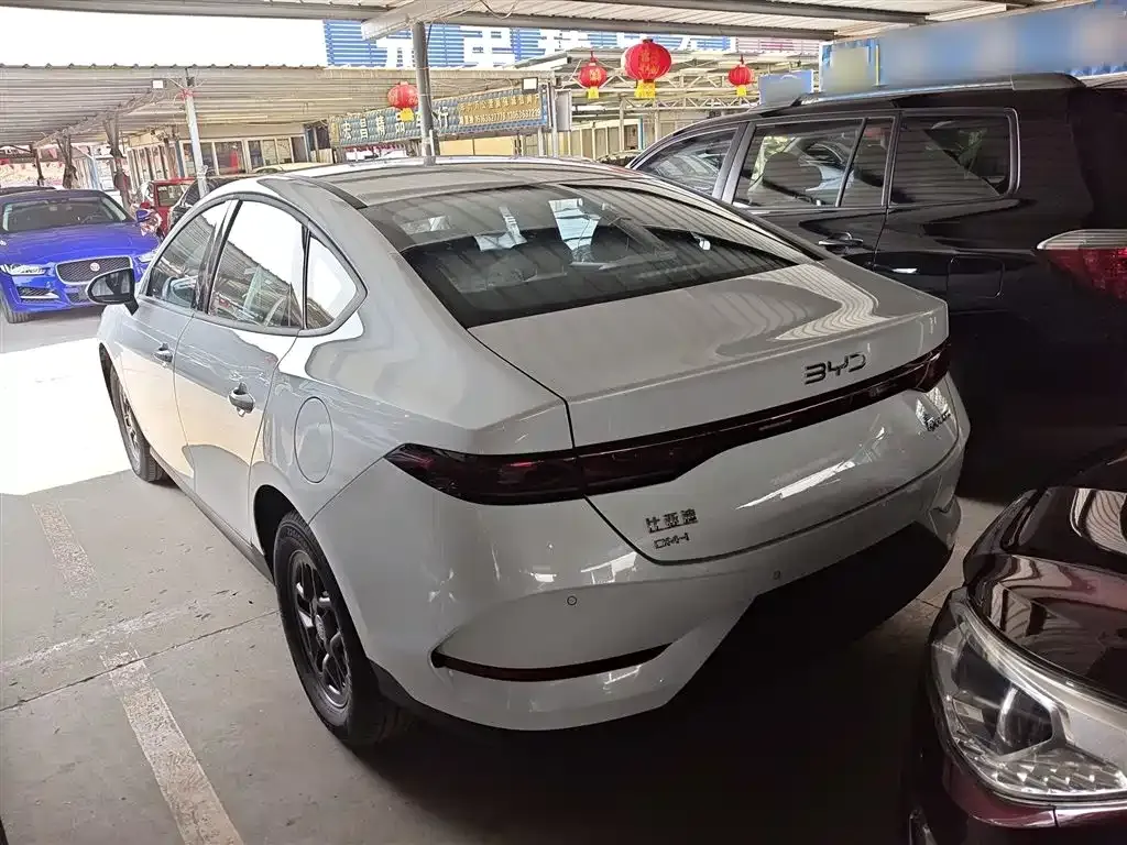 BYD Qin PLUS — фото 10