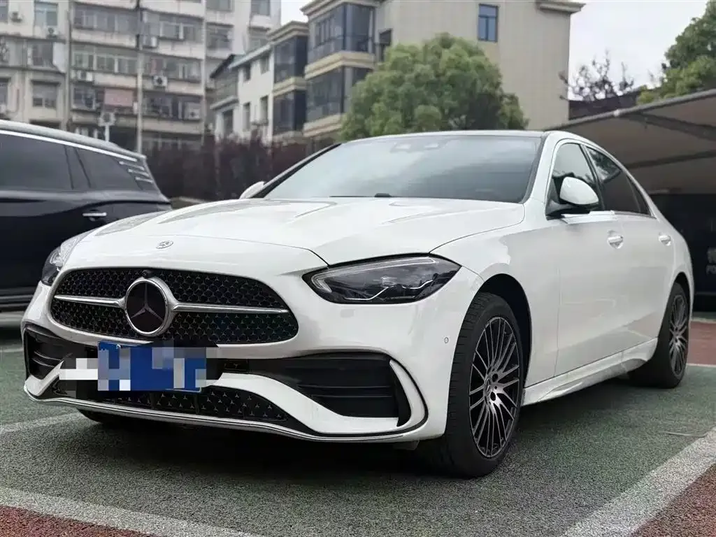 Mercedes-Benz C-Class 260 L Sport 1