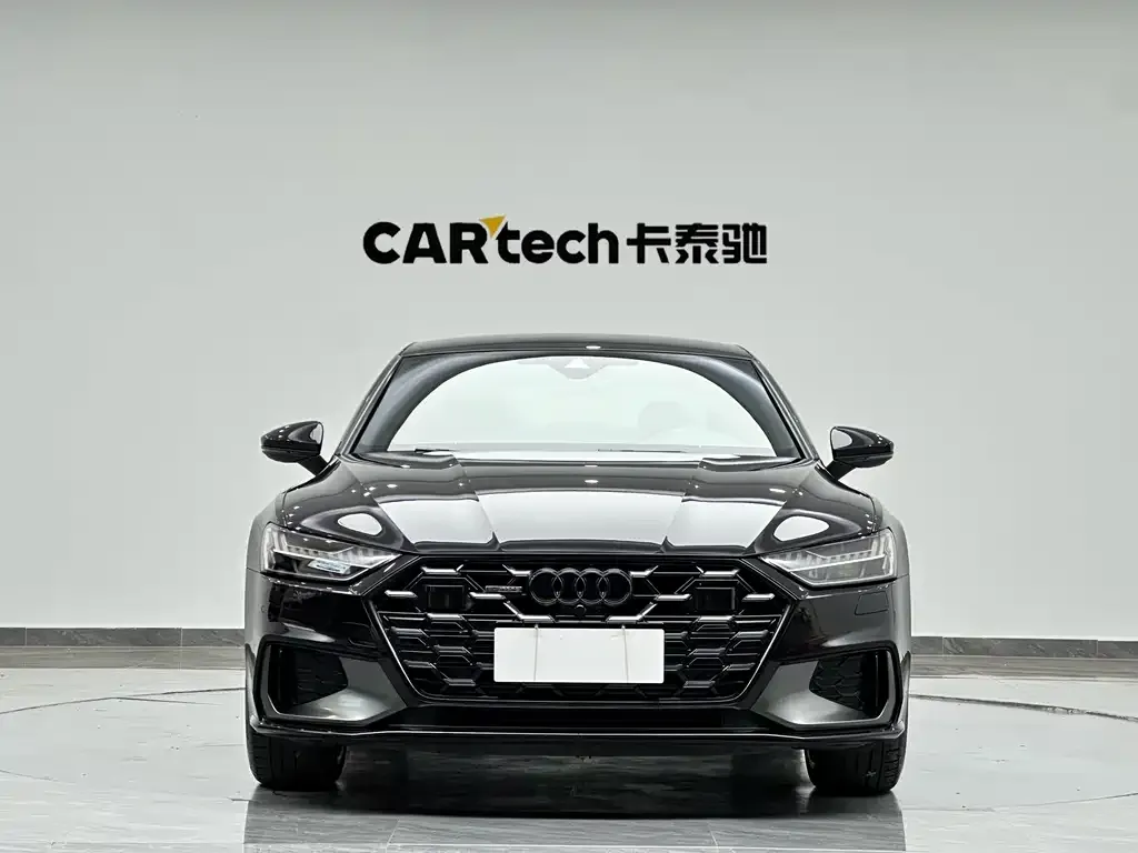 Audi A7L — фото 2