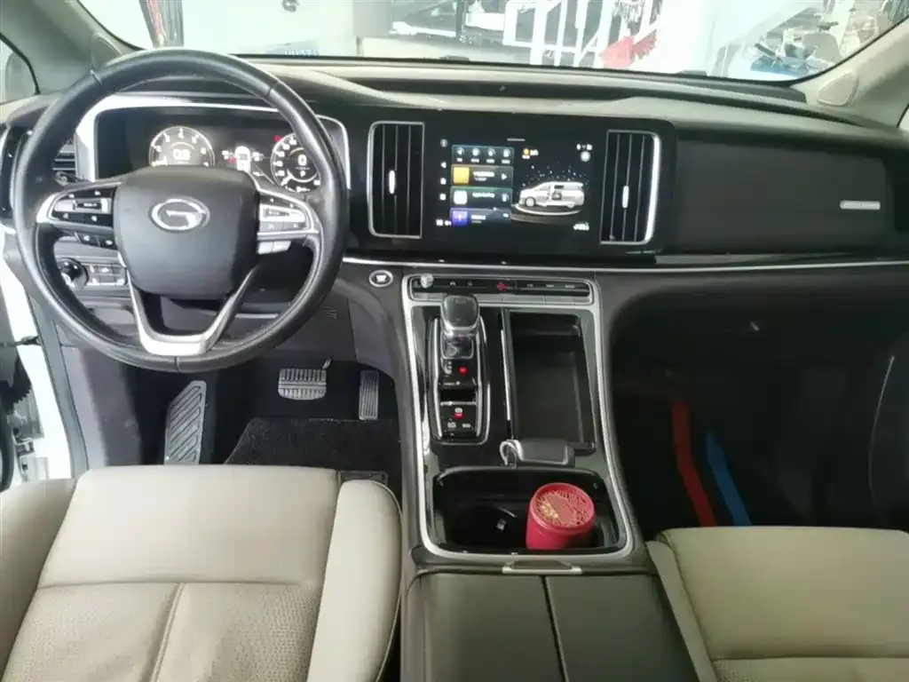 GAC Motor Trumpchi M8 — фото 10