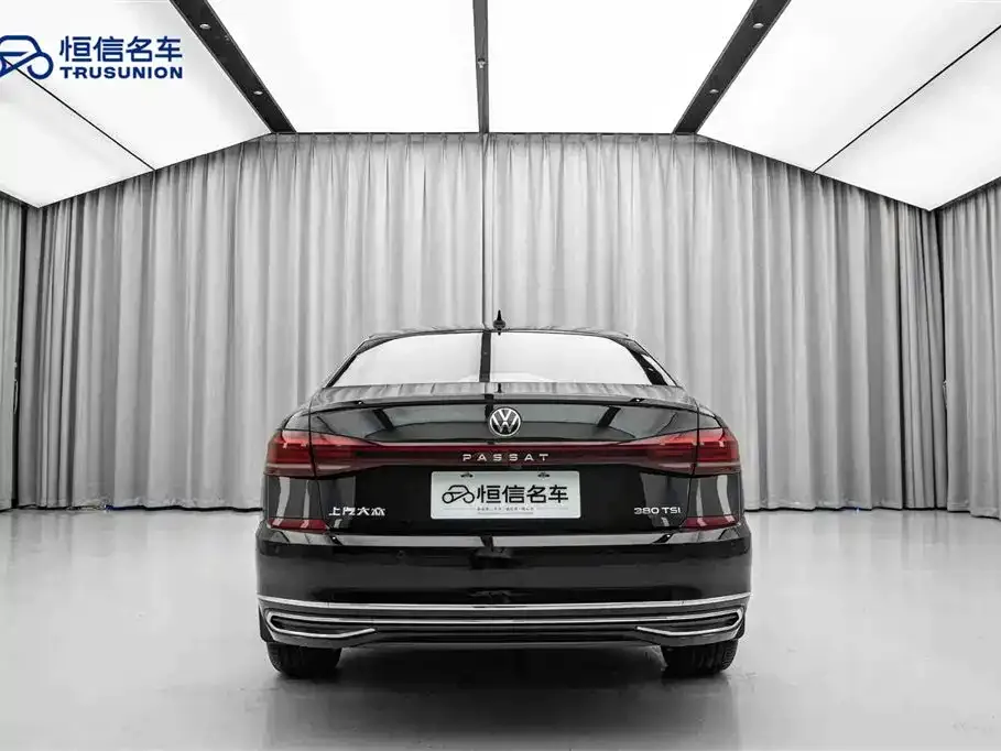 Volkswagen Passat — фото 3