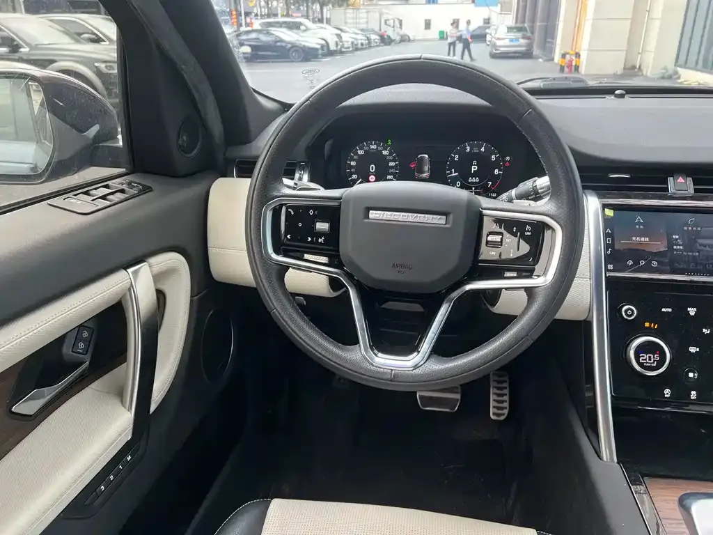 Land Rover Discovery Sport — фото 6